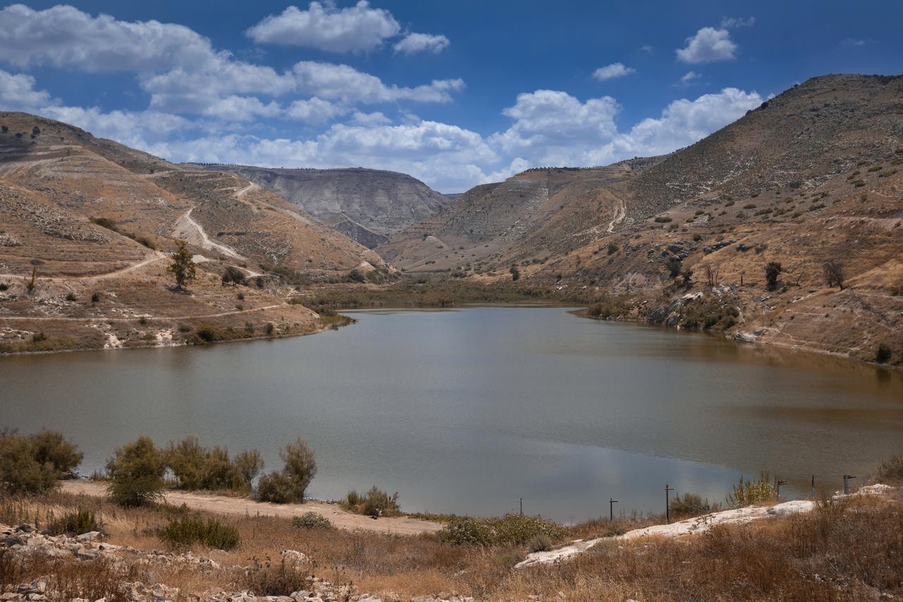 Отель Sharhabil Bin Hasnah Ecopark Qulay'at Экстерьер фото