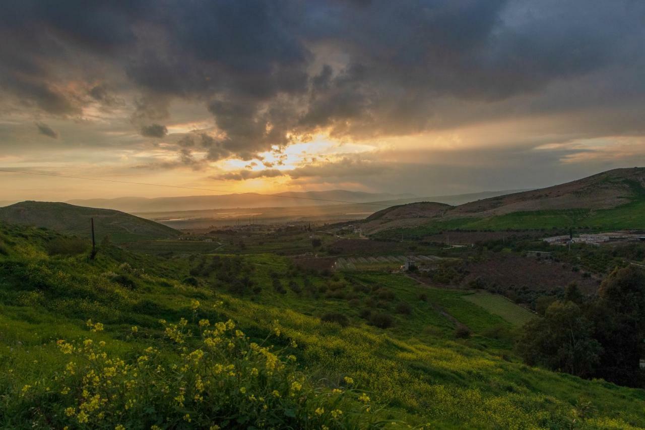 Отель Sharhabil Bin Hasnah Ecopark Qulay'at Экстерьер фото